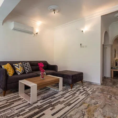 Bella 2 - Triplex With Private Garden Belek