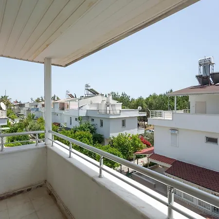Bella 2 - Triplex With Private Garden Belek